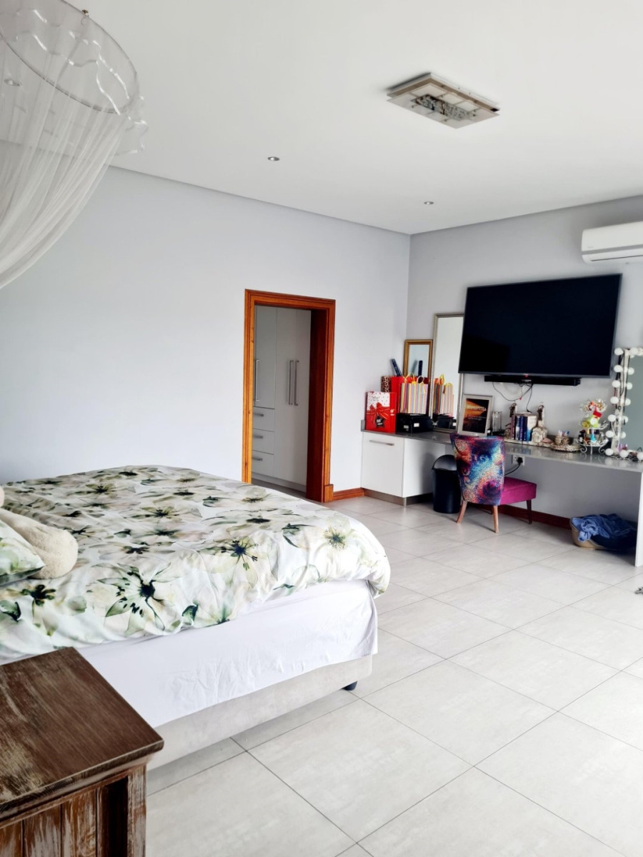 4 Bedroom Property for Sale in Heron Banks Golf Estate Free State